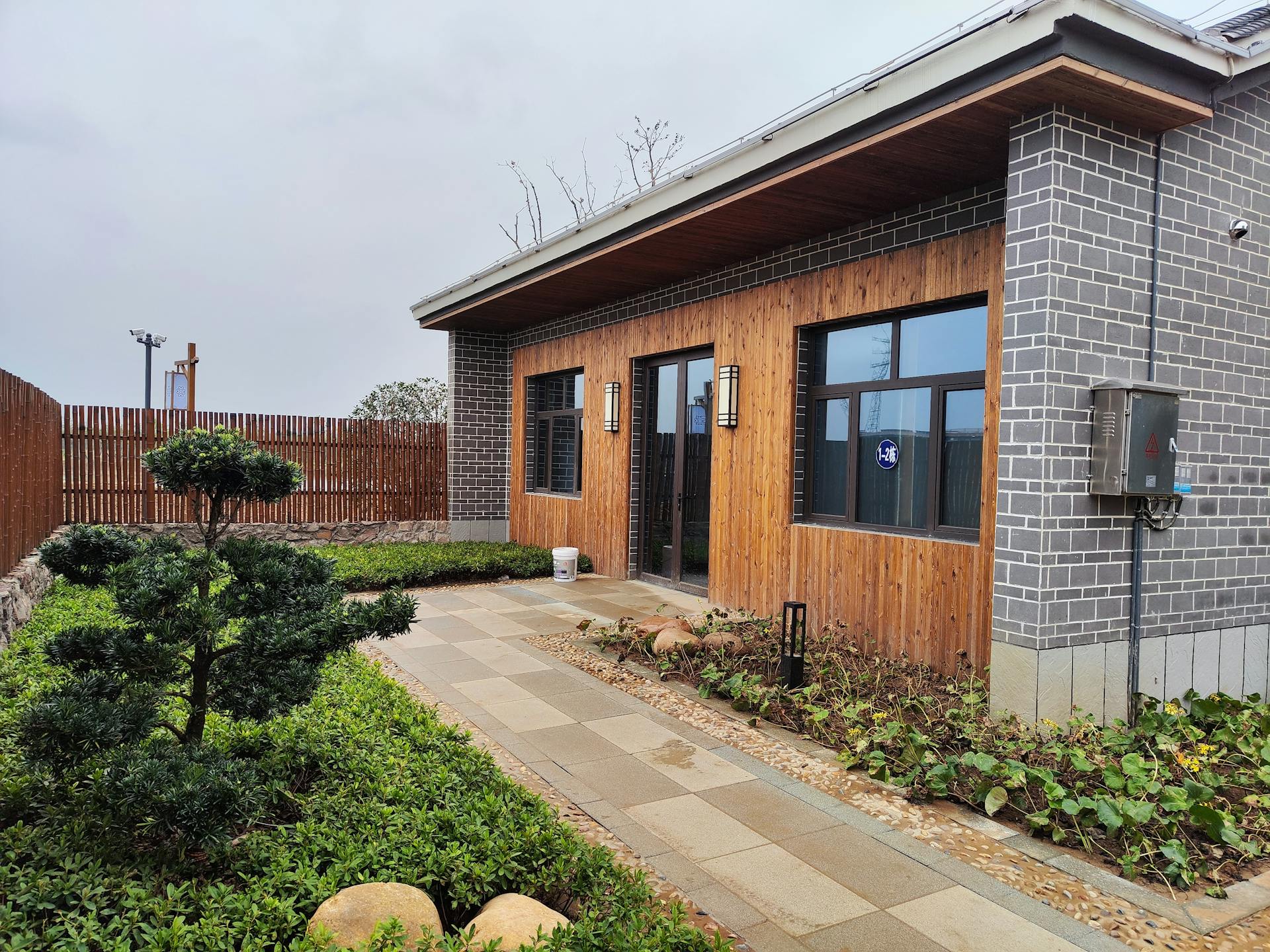 Landscaping Tips for Your 30A Home 